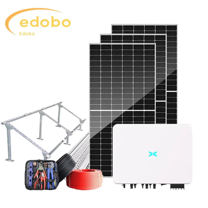 Trên hệ thống bảng điều khiển năng lượng mặt trời dạng lưới