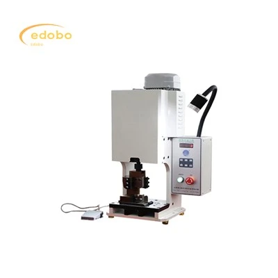 Thiết bị sản xuất đầu nối mặt trời